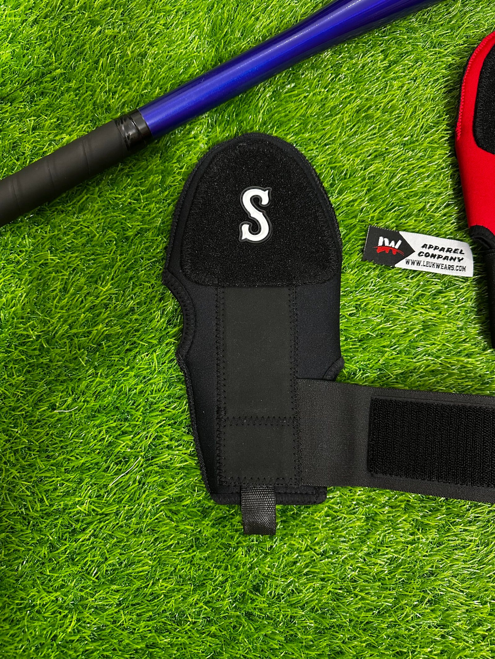 Baseball Mitts - Image 7